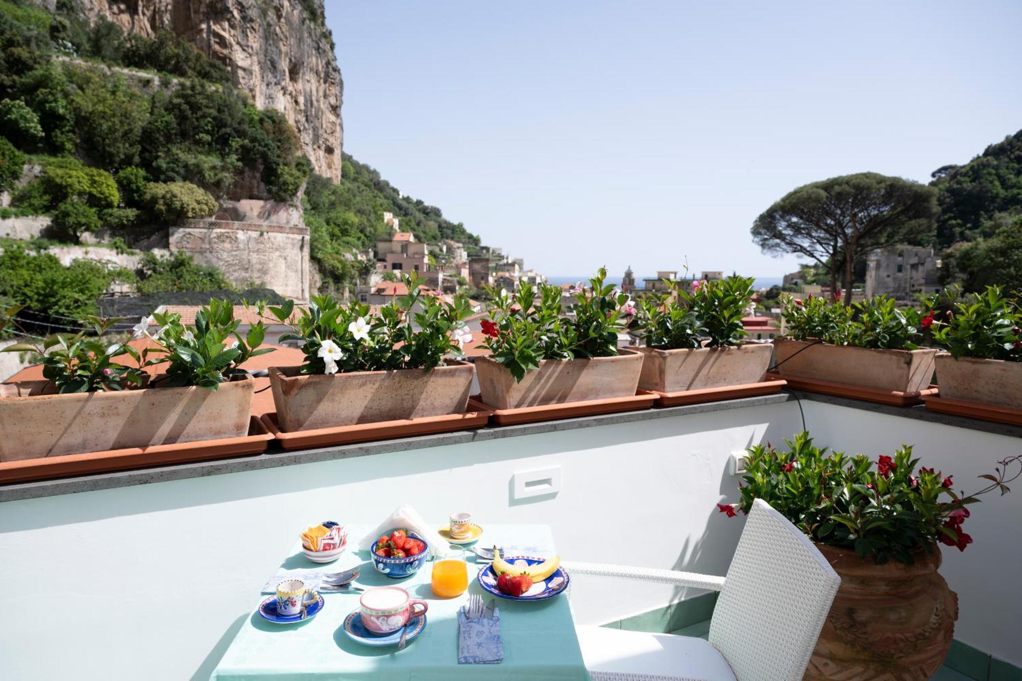 Valle D'Amalfi Suites Zewnętrze zdjęcie